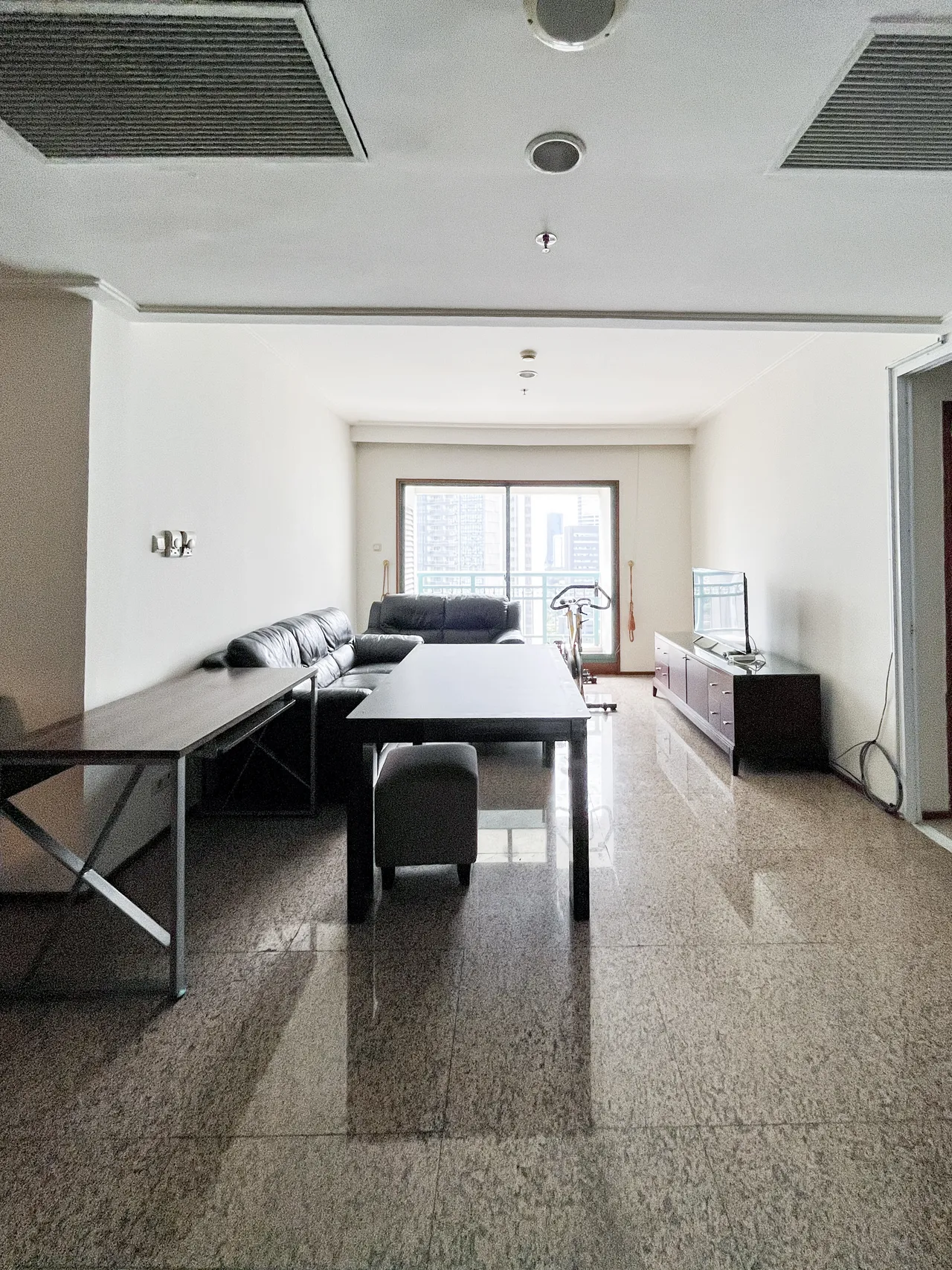 Disewakan Apartemen Pavilion Jakarta Pusat – 3BR 130 sqm Full Furnished Dekat Sudirman, SCBD & Citywalk – 085313173630 (Dito) — foto 1