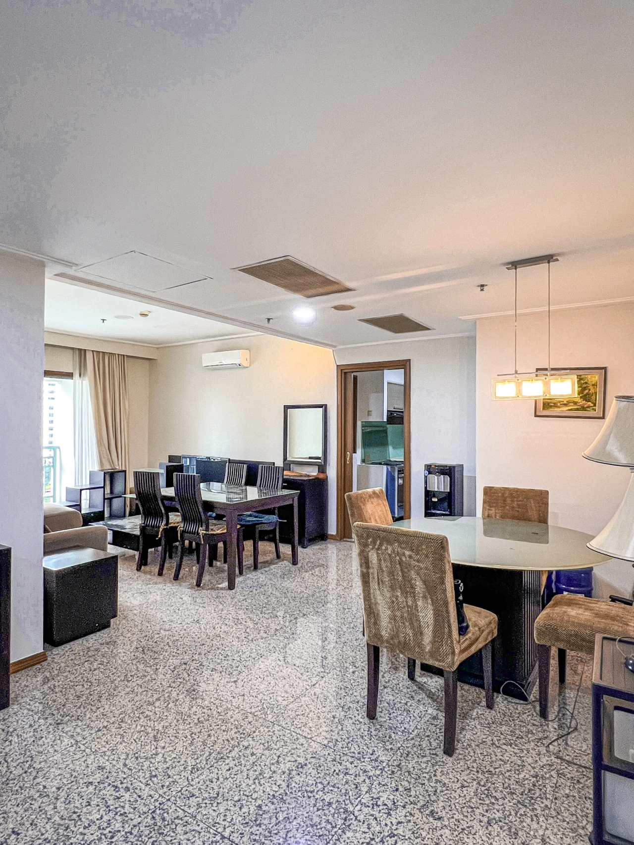 Disewakan Apartemen Pavilion Jakarta Pusat – 3BR 130 sqm Full Furnished Dekat Sudirman, SCBD & Citywalk – 085313173630 (Dito)